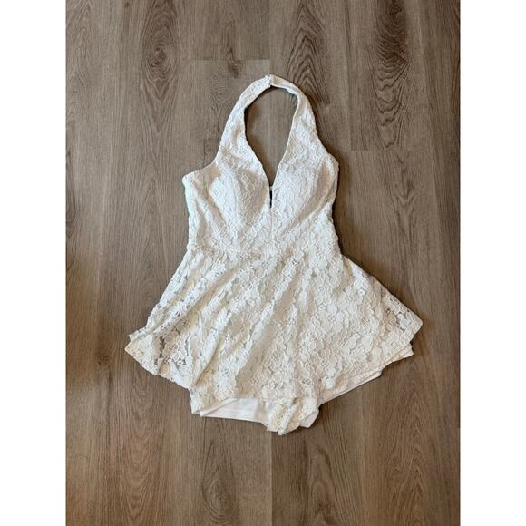 Lulus Women's Sweet Keep Lace Halter Skort Romper Floral V-Neck White Size Small - Picture 3 of 6